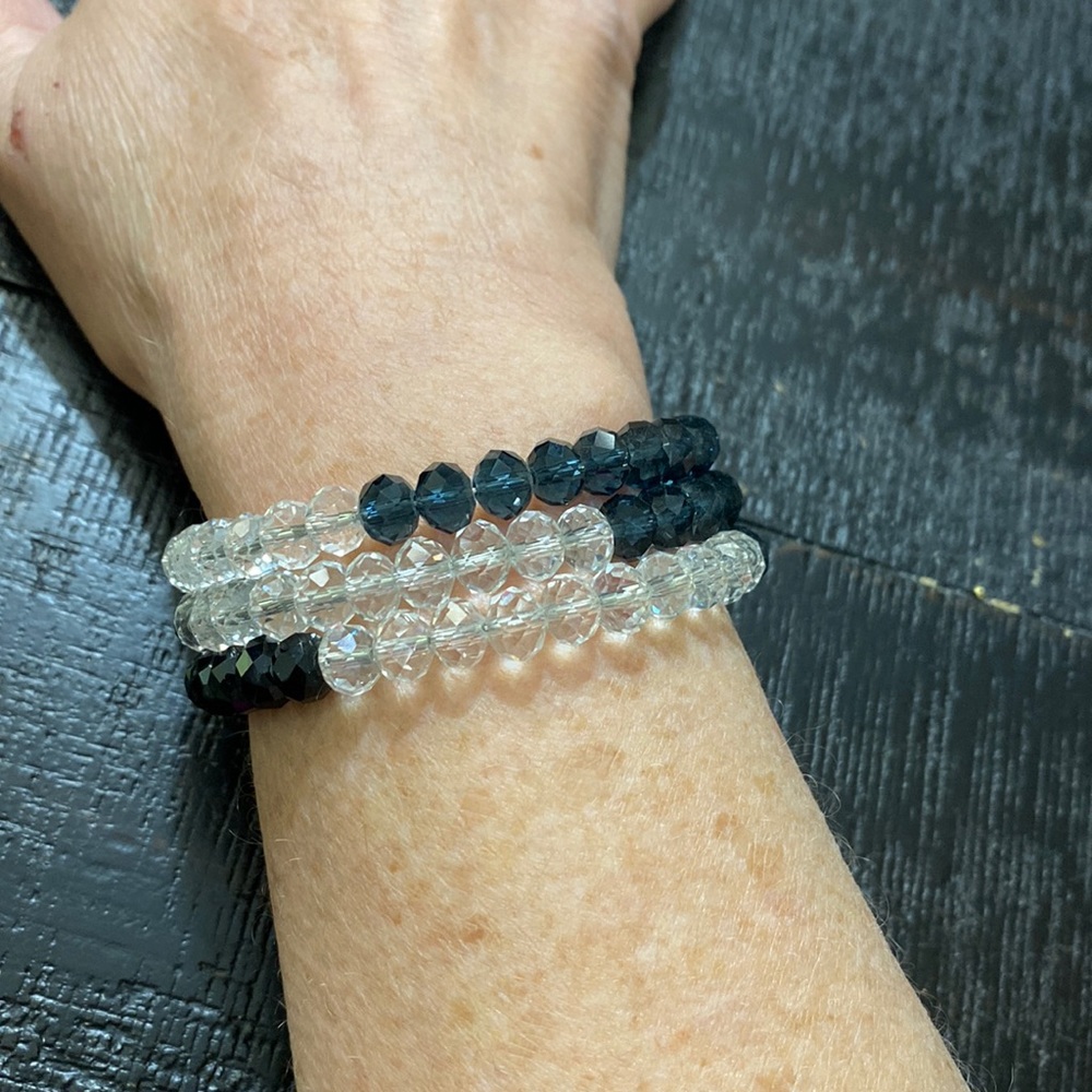 OSFM NWT Erica Lyons Blue & Black Coil Wrap Bracelet!